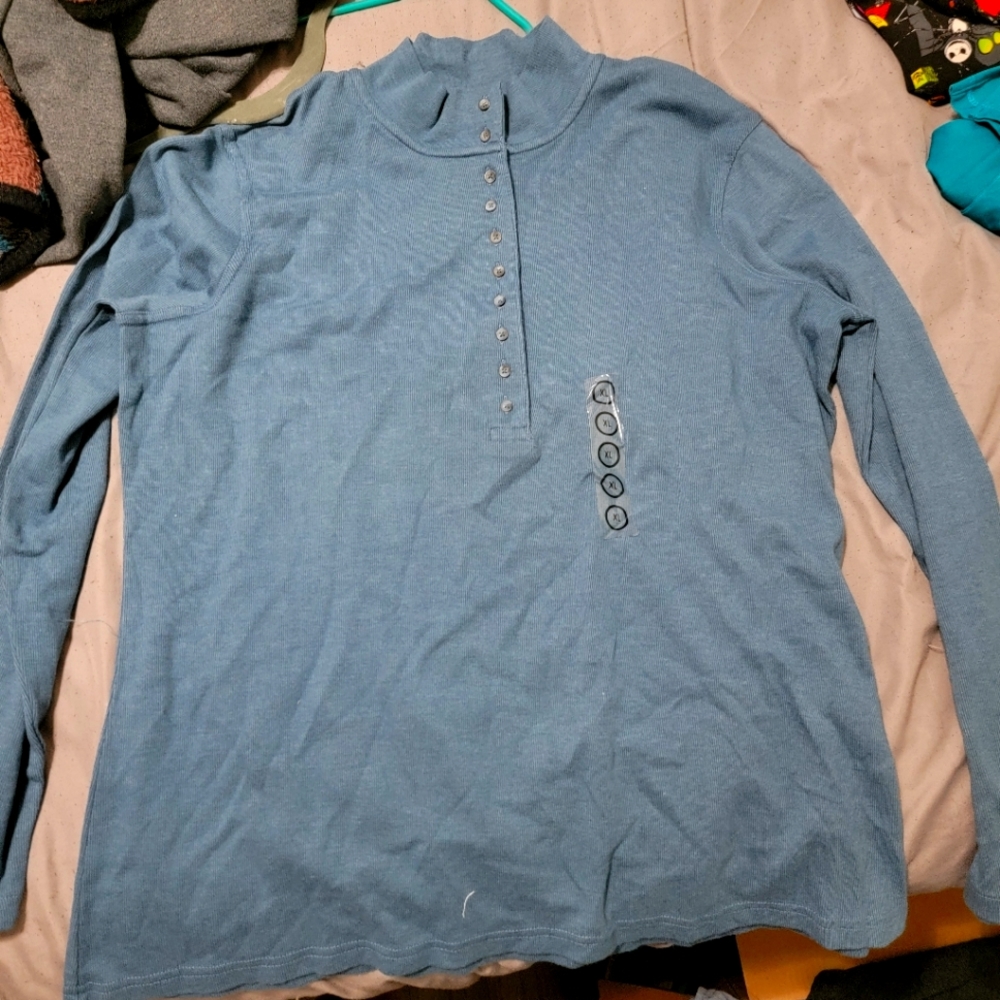 Natural Reflections long-sleeved tee